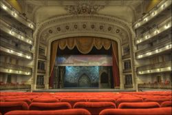 Gran_Teatro_de_la_Habana_interior.jpg